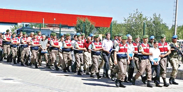 Darbeci hainlere ‘müebbet’ yağdı