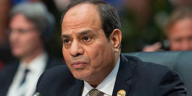 Darbeci Sisi beceriksizliğini muhalefeti suçlayarak örtüyor