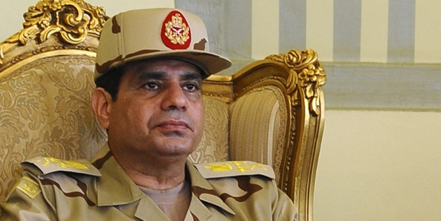 Darbeci Sisi işbaşında