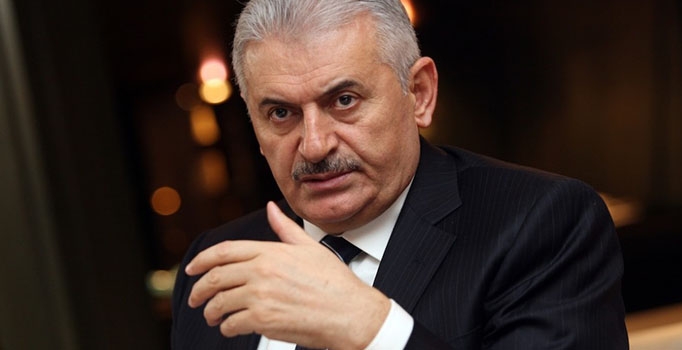 'Darbeciler Başbakan Binali Yıldırım'ın aracını da kurşunladılar'