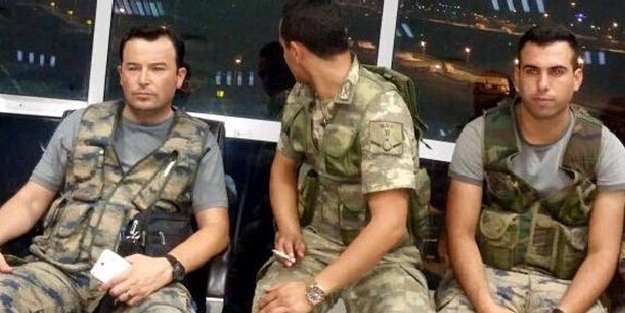 Darbeci askerler bunu da yapmış!