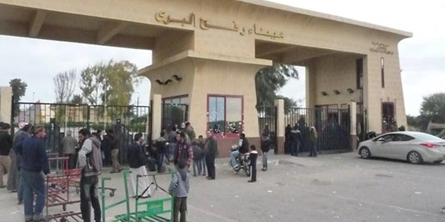 Darbeciler sınır kapısını 3 gün açacak