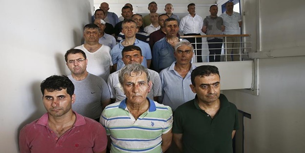 Darbede rol almışlardı... İşte 3 yıl önce ihbar edilen 22 FETÖ'cü generalin isim listesi