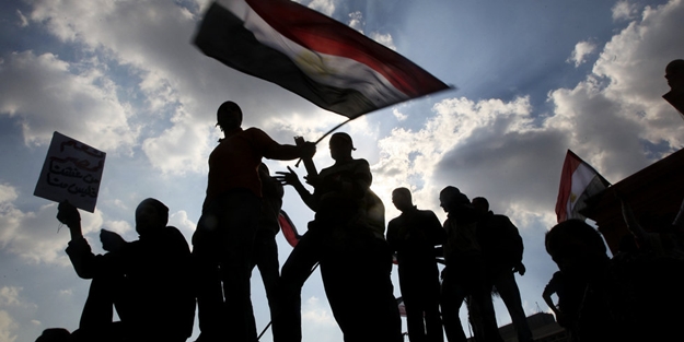 Darbenin birinci yılında...