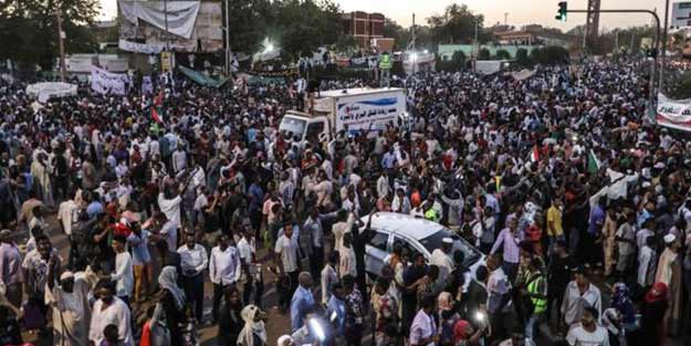 Sudan'dan flaş gelişme! 2 milyon kişi...