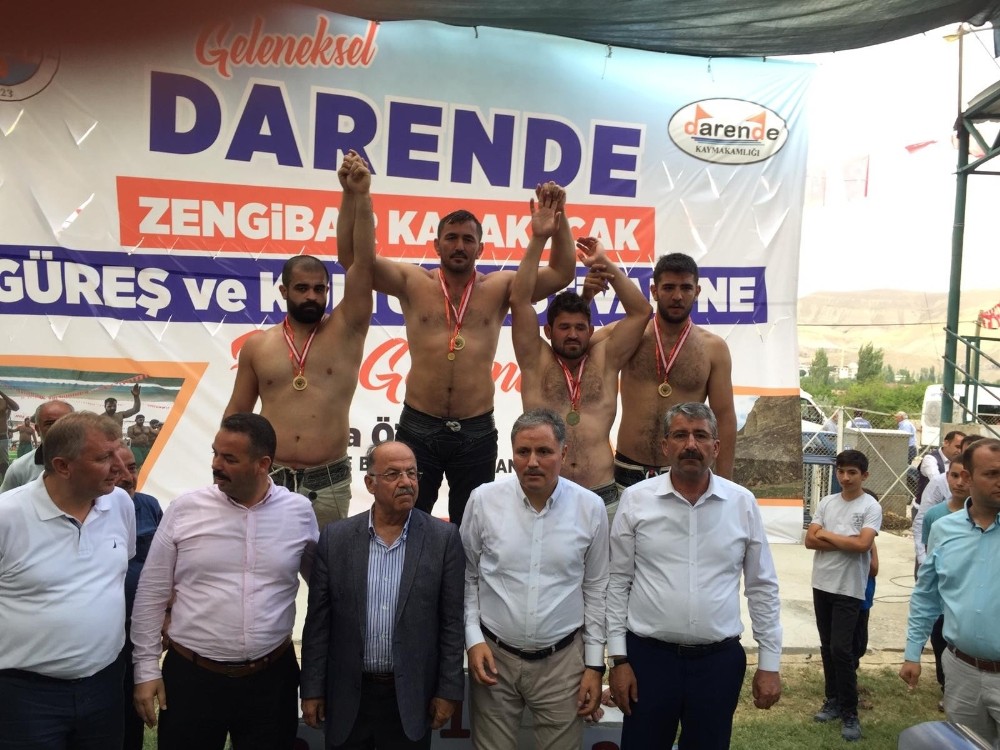 Darende’de Zengibar Karakucak Güreşleri 