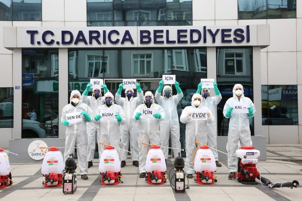 Darıca Belediyesi ekiplerinden ‘Evde kal’ çağrısı 
