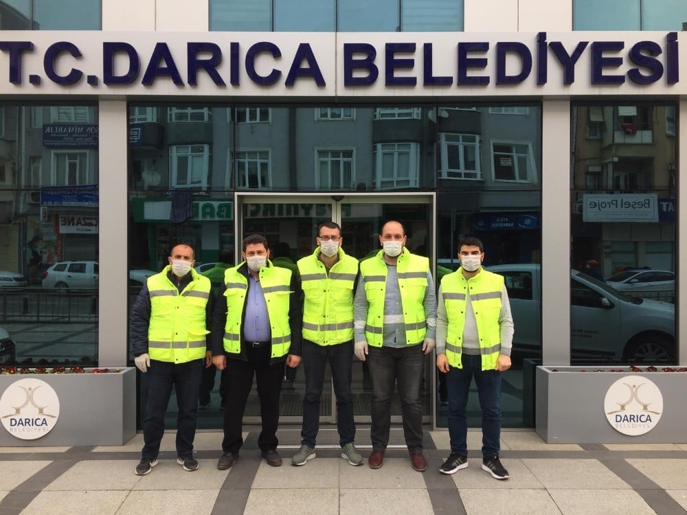 Darıca Belediyesi ihtiyaç sahiplerinin yanında 