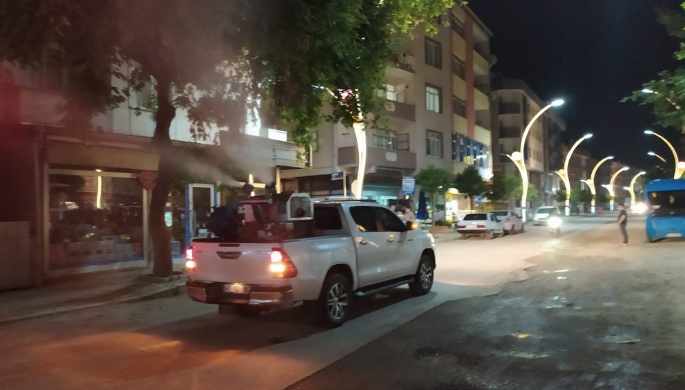 Darıca Belediyesi sivrisinekle mücadeleye hız verdi 