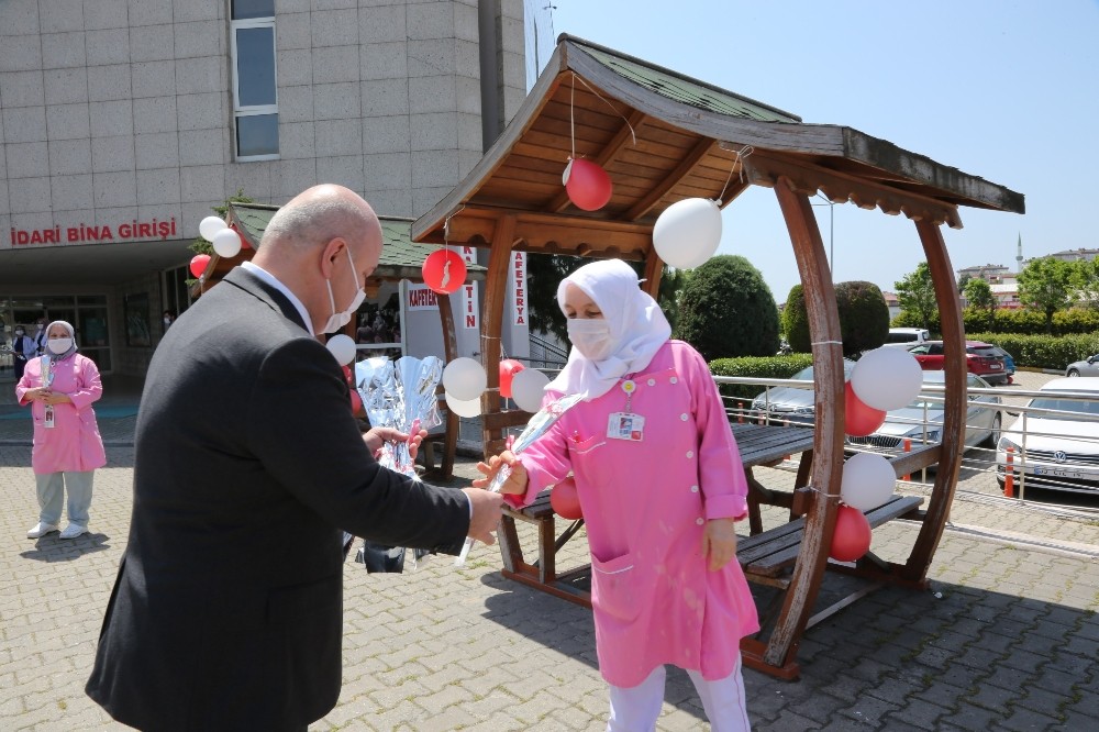 Darıca’da hemşireler unutulmadı 