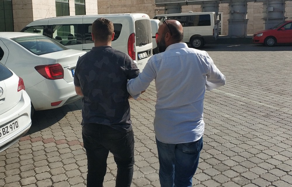 Darp ederek para gaspına tutuklama 