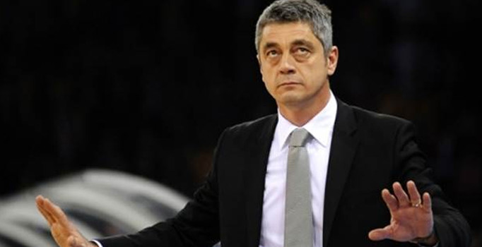 Darüşşafaka Doğuş'ta Mahmuti ile yollar ayrıldı