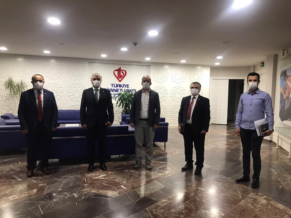 DATÜB’den Türkiye Diyanet Vakfı’na ziyaret 