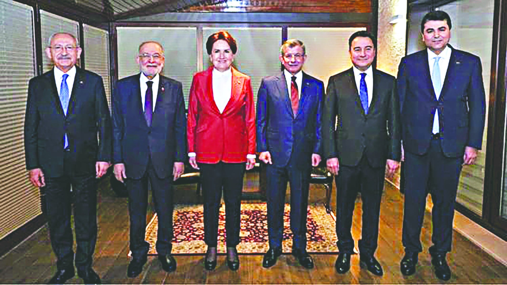 Dâvâsını satanlar, avucunu yaladı