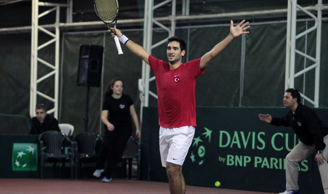Davis Cup'ta Türkiye, Burgaristan'a 2-0'lık üstünlük sağladı