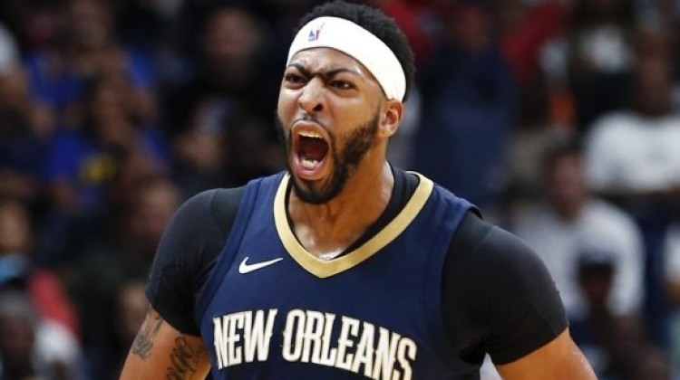 Davis tarihe geçti! Bir ilk...