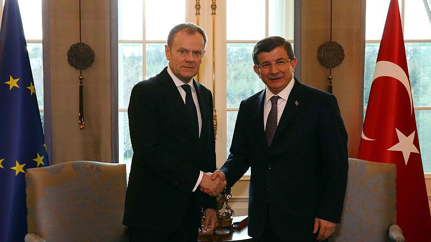 Davutoğlu AB Konseyi Başkanı Tusk ile bir araya geldi