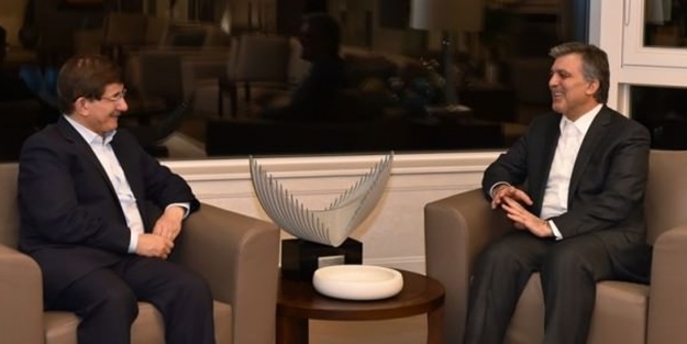 Davutoğlu: Abdullah Bey'le de Tayyip Bey'le de olmaz!