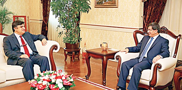 Davutoğlu, Akyel ve Çetinsaya’yı kabul etti