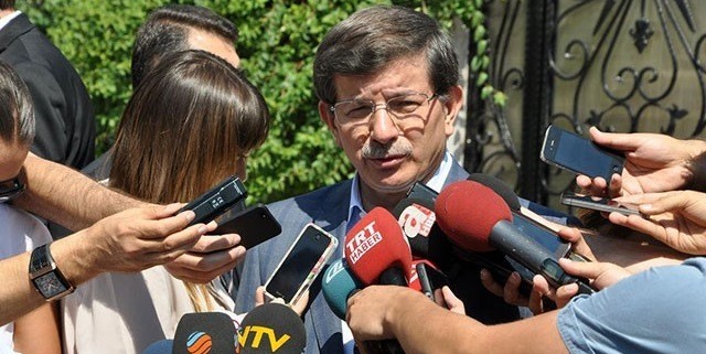  Davutoğlu: Bizim için şehit hükmündedirler