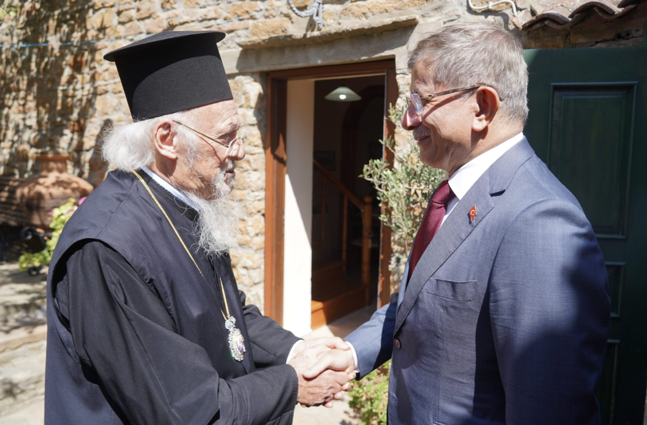 Davutoğlu cevap ver! Gökçeada’da neler oluyor? Davutoğlu ile Bartholoemas’un sır buluşması