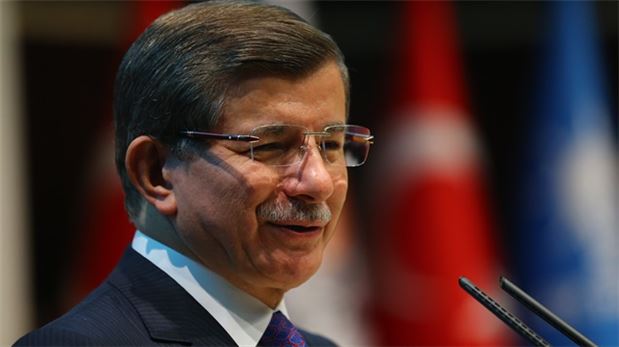 Davutoğlu cuma namazını bu kez Batı’da kılacak