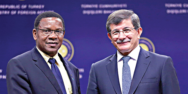 Davutoğlu: İsrail ile problemler önemli ölçüde aşıldı