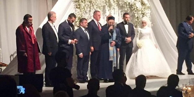 Davutoğlu istemişti: Cübbeli'nin kızı kiminle evlendi?