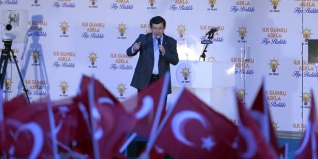 Davutoğlu: Mutlaka o görüntüyü izleyin