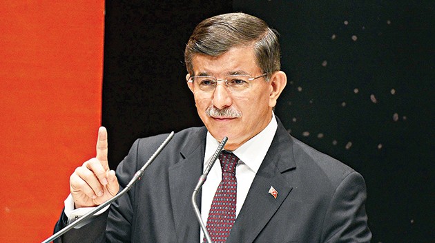 Davutoğlu: O ancak 23 Nisan'da başbakan olur