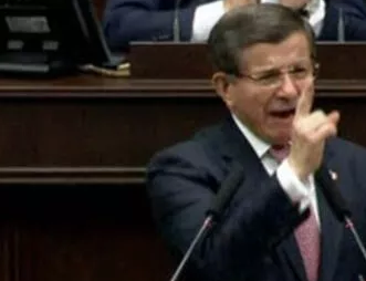 Davutoğlu, o gelişme karşısında süt dökmüş kediye döndü