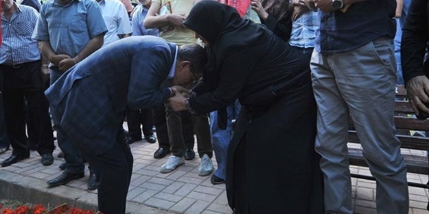 Davutoğlu'ndan sürpriz hareket!