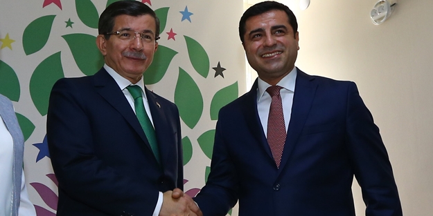Davutoğlu 'Selahattin' dedi mi?