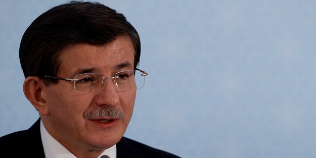 Davutoğlu tuğrayı görünce...