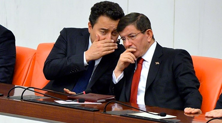Davutoğlu ve Babacan'a bomba teklif! Duyan, şaştı kaldı