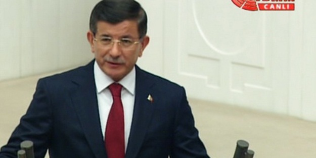 Davutoğlu yemin etti