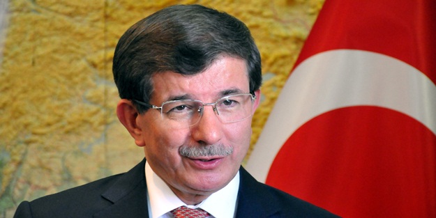 Davutoğlu: Yoğun bir trafik içindeyiz