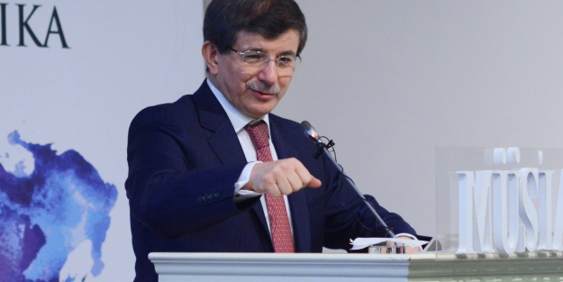 Davutoğlu: 40-50 yıl sonra Gezi, 17 Aralık falan hatırlanmayacak