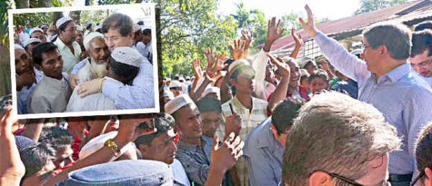 Davutoğlu kamptaki Müslümanları dinledi