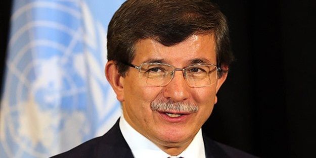 Davutoğlu Paris yolcusu