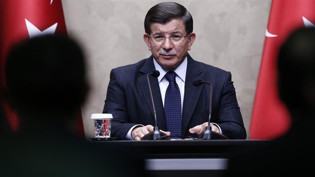 Davutoğlu'ndan Alman parlamentosuna sert tepki