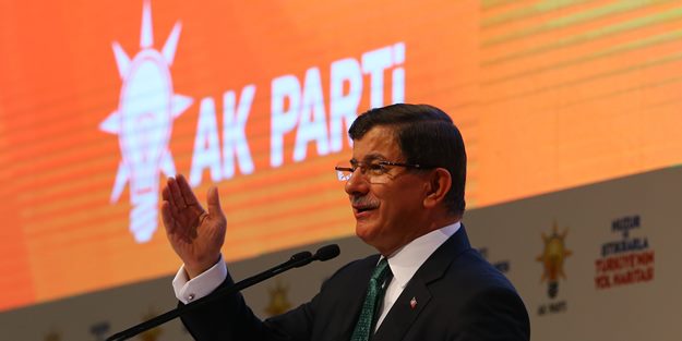 Davutoğlu'ndan engellilere müjde!