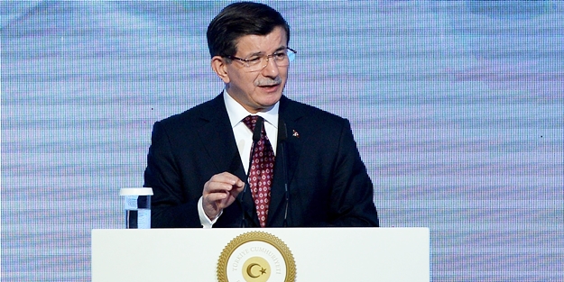 Davutoğlu'ndan flaş açıklama: Ayakta kalamaz...