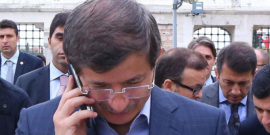 Davutoğlu'ndan geçmiş olsun telefonu