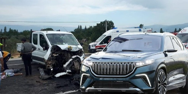 Davutoğlu'nun gazetesi Sözcü ve Cumhuriyet'e ayak uyduruyor! TOGG'a algı operasyonu