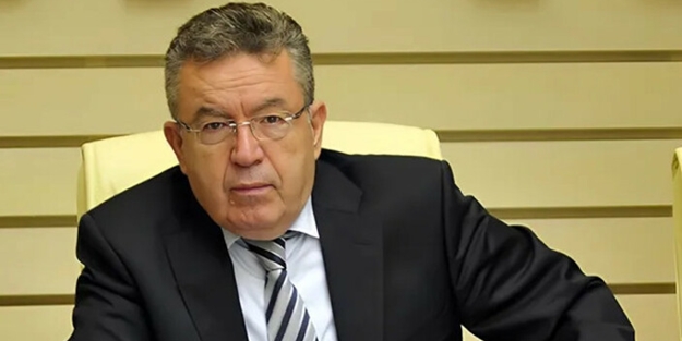 Davutoğlu’nun yol arkadaşı fena rezil oldu: Al sana diploma Ziya