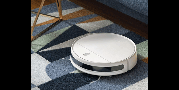 Dayanamadı firar etti! Robot süpürge otelden kaçtı