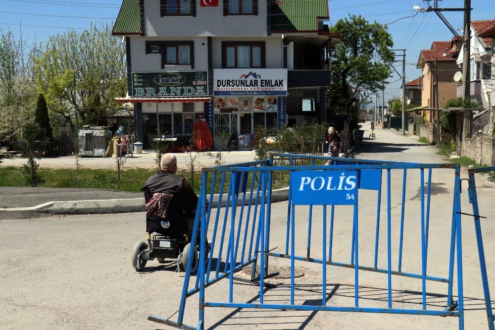 Dayısını korona virüsten dolayı kaybeden engelli vatandaş karantina günlerini anlattı 