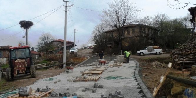 Kulmahmut Köyü’nde parke çalışması