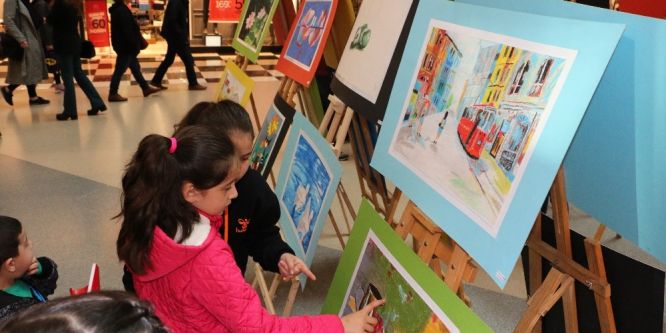 Kozlu minik ressamları sergide buluştu